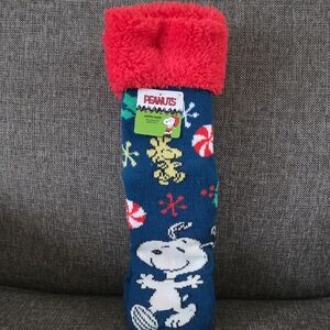 Peanuts Slipper Socks with Red and Blue Design